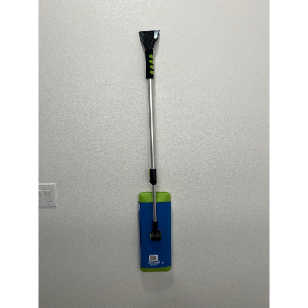 Emsco Bigfoot Snow Broom Telescoping Ice Scraper 50" Reach Green OS